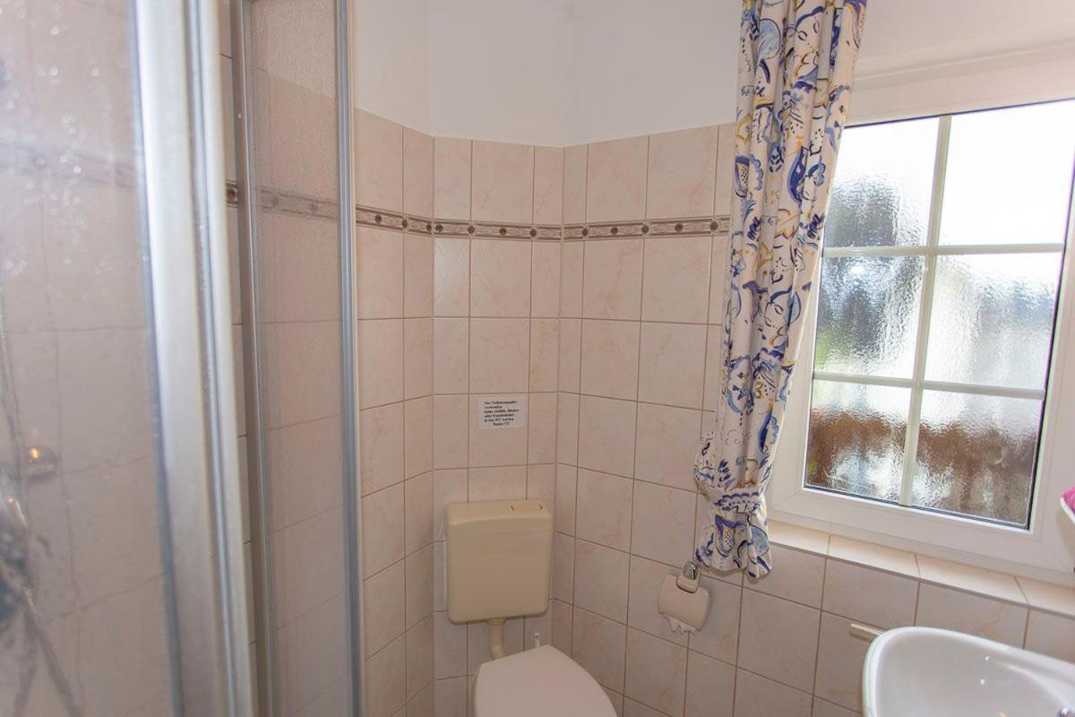 Haus Dornroeschen 45107 Lejlighed Goehren  Eksteriør billede